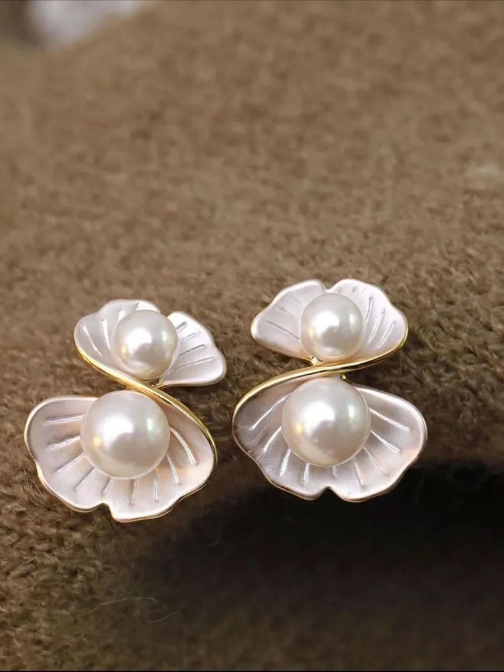 Pearl Floral Earrings M1839